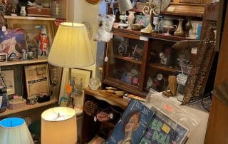 Our Amazing Antique & Vintage Lamps are 20% Off! 1